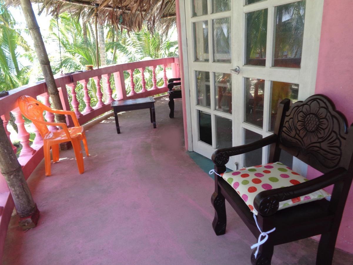 Pink Pearl Island Resort Set Net Bagian luar foto